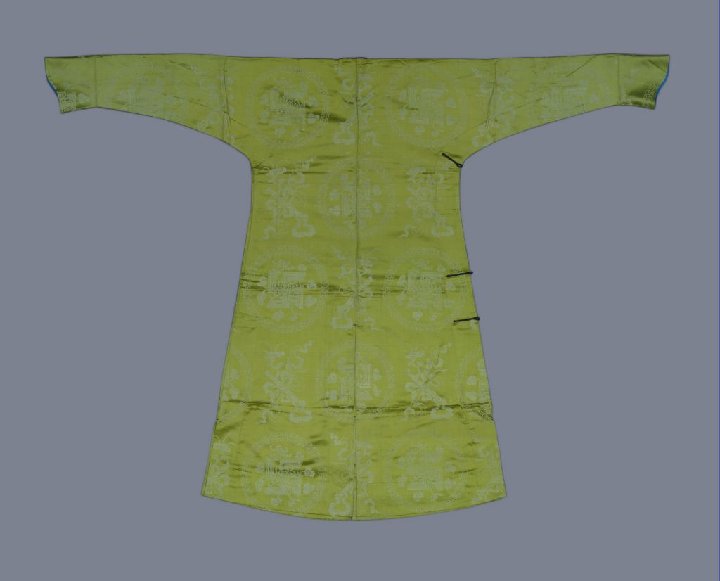 草绿色暗花绸常服袍后式